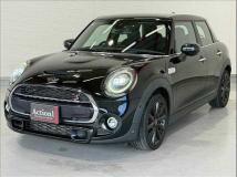 2020 BMW MINI