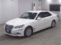 2016 Toyota Crown Hybrid