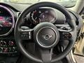 2022 BMW MINI