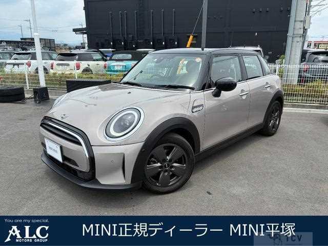 2023 BMW MINI