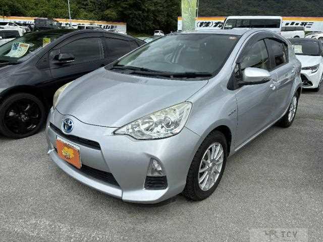 2012 Toyota AQUA