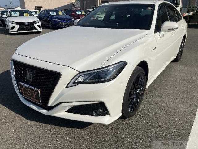 2020 Toyota Crown Hybrid