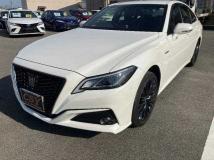 2020 Toyota Crown Hybrid