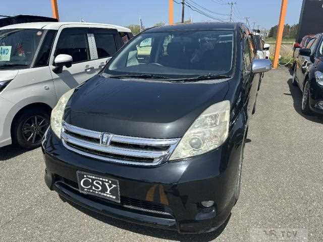 2011 Toyota Isis