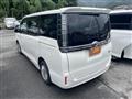 2014 Toyota Voxy
