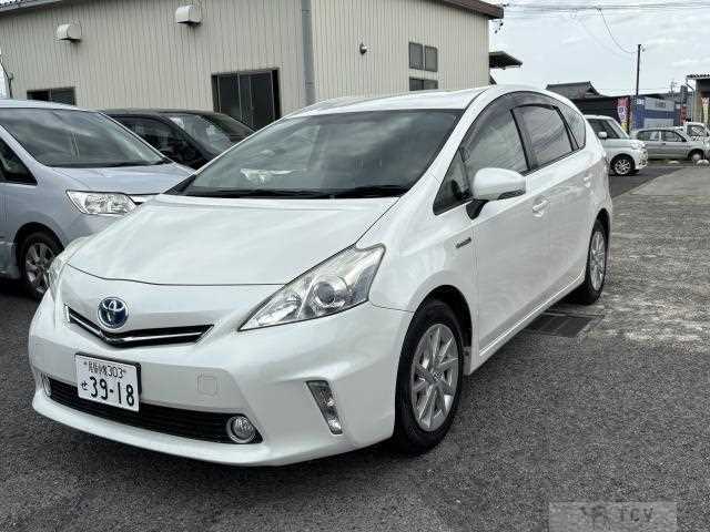 2011 Toyota PRIUS α