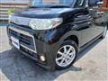 2011 Daihatsu Tanto