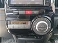 2011 Daihatsu Tanto