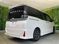 2018 Toyota Voxy