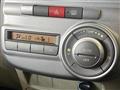 2009 Daihatsu Tanto