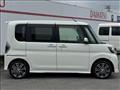 2017 Daihatsu Tanto