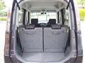 2011 Nissan ROOX