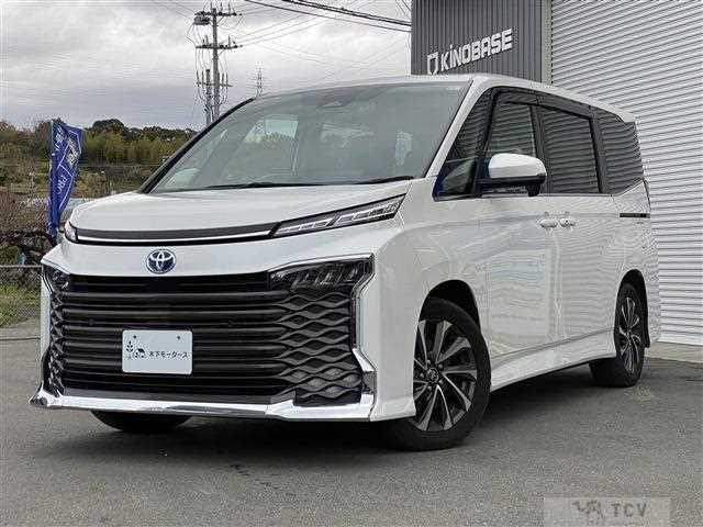 2024 Toyota Voxy