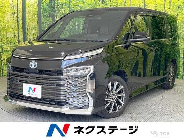 2023 Toyota Voxy