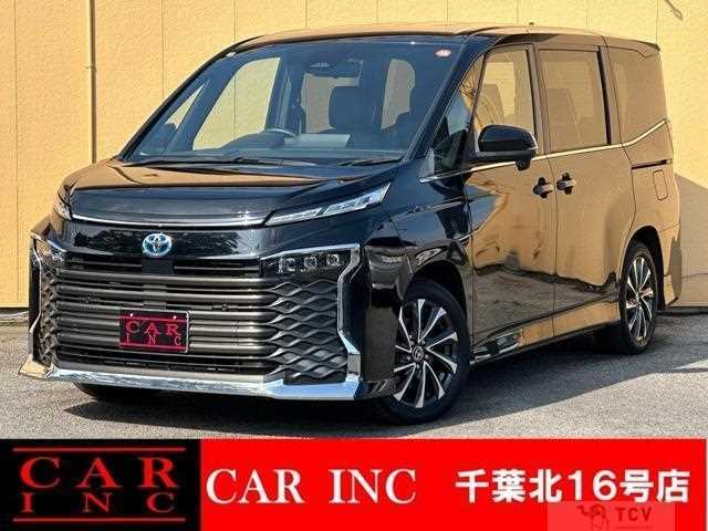2022 Toyota Voxy
