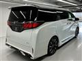 2023 Toyota Alphard Hybrid