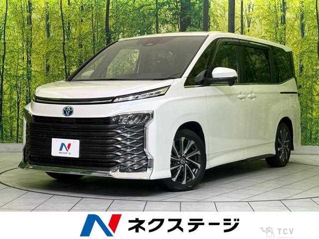 2022 Toyota Voxy