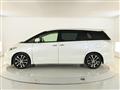2013 Toyota Estima