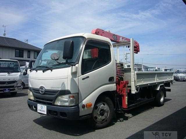 2012 Hino Dutro