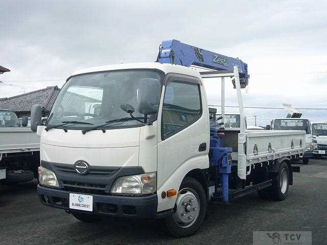 2012 Hino Dutro