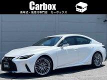2025 Lexus IS