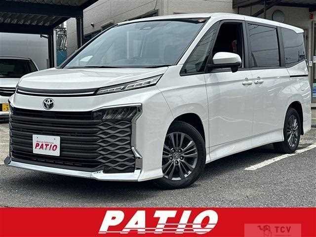2023 Toyota Voxy