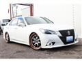 2013 Toyota Crown Hybrid
