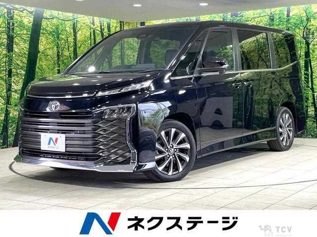 2022 Toyota Voxy