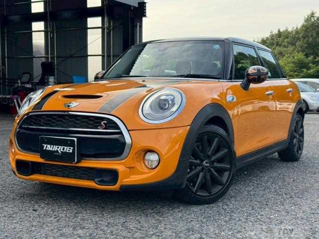2017 BMW MINI
