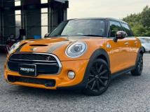 2017 BMW MINI