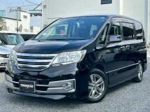 2011 Nissan Serena