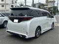 2024 Toyota Alphard Hybrid