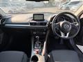 2015 Mazda Axela