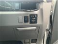 2006 Toyota Estima