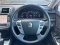 2012 Toyota Crown