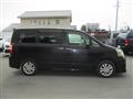 2012 Toyota Noah
