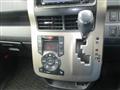 2012 Toyota Noah