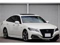 2019 Toyota Crown Hybrid