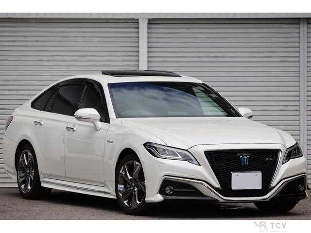 2019 Toyota Crown Hybrid
