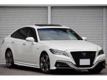 2019 Toyota Crown Hybrid