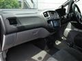 2006 Mitsubishi Delica Spacegear