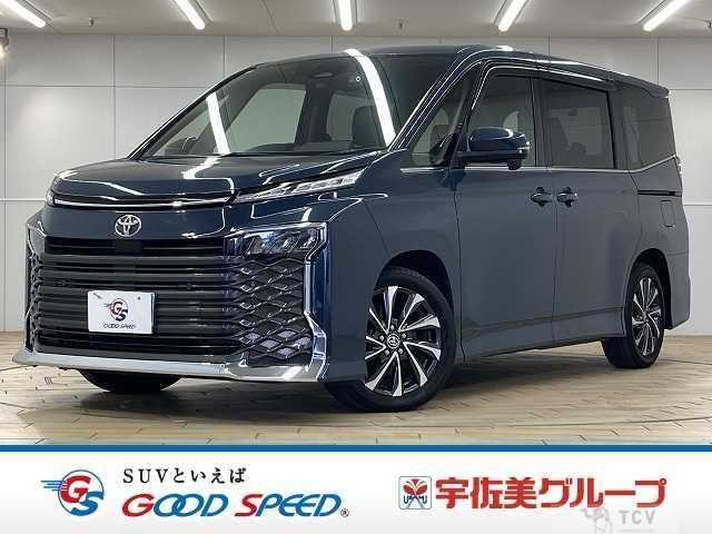 2022 Toyota Voxy