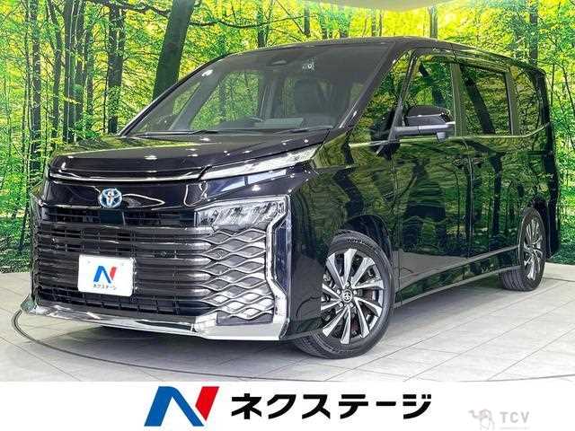 2023 Toyota Voxy
