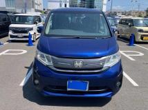 2016 Honda Step WGN