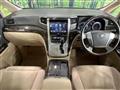 2012 Toyota Alphard Hybrid