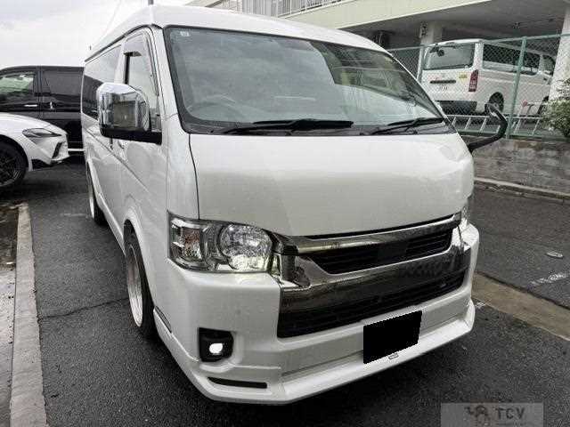 2022 Toyota Hiace Van
