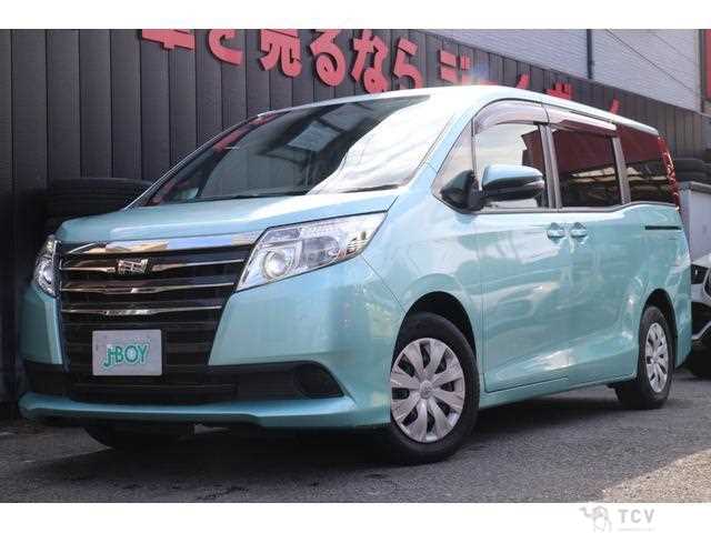 2015 Toyota Noah