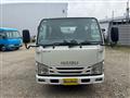 2017 Isuzu Elf Truck