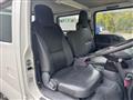 2017 Isuzu Elf Truck