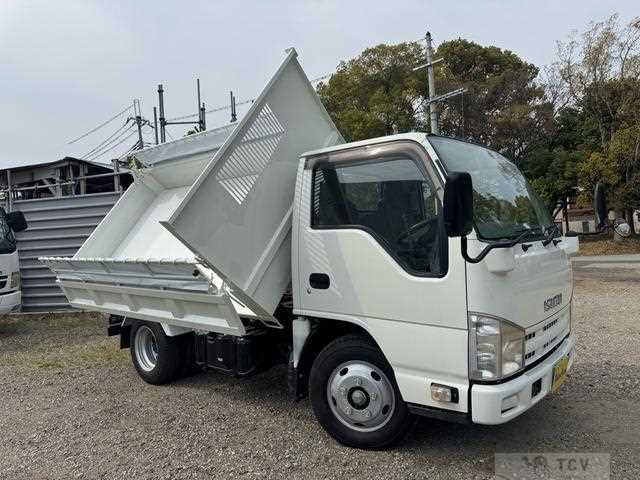 2014 Isuzu Elf Truck